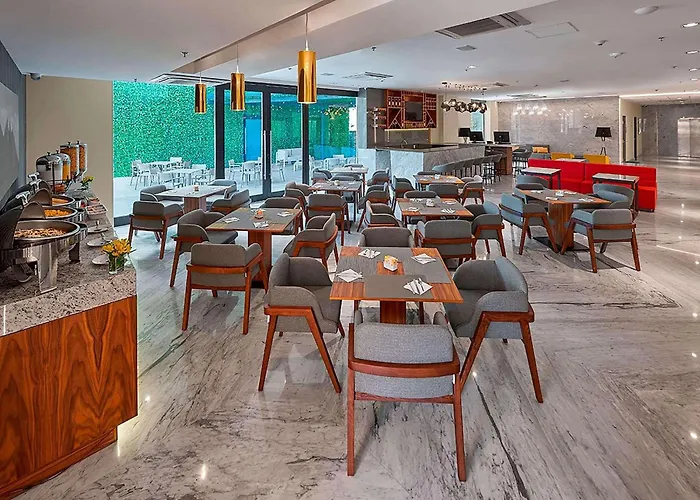 Radisson Hotel Monterrey San Jeronimo